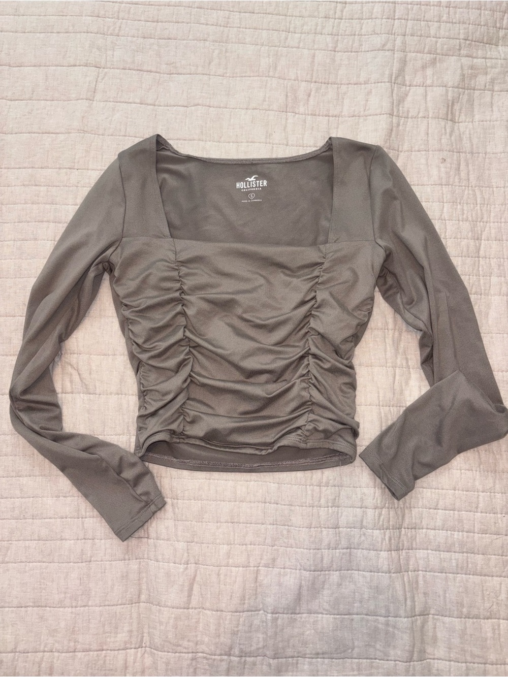 Hollister Ruched Square Neck Long-Sleeve Top - Gray